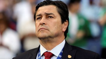 В сборной Мексики снова сменился тренер