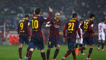«Барселона» уверенно одолела «Севилью»