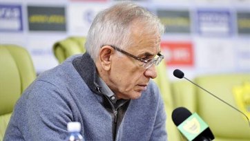 Гаджиев больше не является тренером «Анжи»