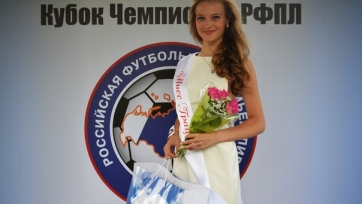 «Мисс грация РФПЛ-2015». Несмотря на плохой старт, у «Амкара» есть все шансы на победу»