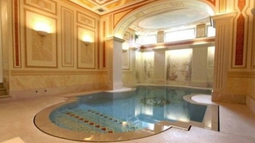 Гонсало Игуаин арендовал роскошный особняк площадью 700 «квадратов» в Турине