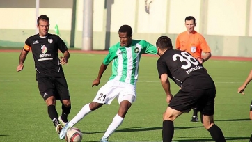 20-летний нигерийский футболист скончался на тренировке