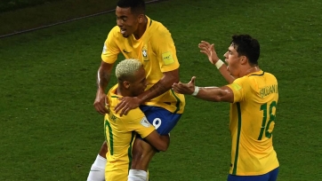 Жулиано сделал голевой пас в матче за сборную Бразилии
