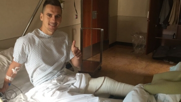 Лечащий Милика врач заявил, что польский игрок восстановится через три месяца