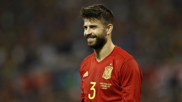 Федерация футбола Испании попытается отговорить Пике завершать карьеру в сборной