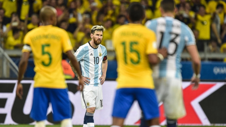 «Мы вляпались в дерьмо». Как Аргентина испытывает проблемы в отборе к ЧМ-2018