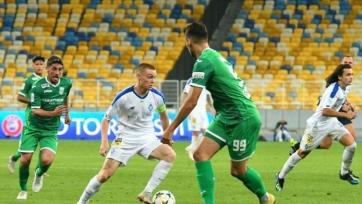 Полузащитник «Динамо» Киев извинился перед болельщиками за матч с «Карпатами»