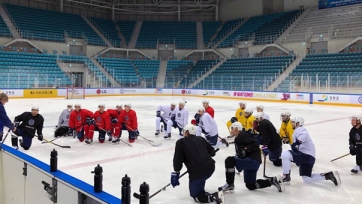Сборная Казахстана по хоккею отправилась в Южную Корею