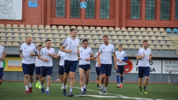 «Окжетпес» посреди сезона отправил футболистов и тренеров в отпуск