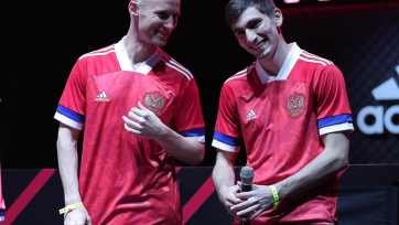 Adidas прокомментировал отказ сборной России играть в новой форме 