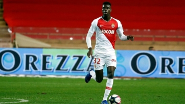 «Монако» намерен продлить контракт с 18-летним защитником