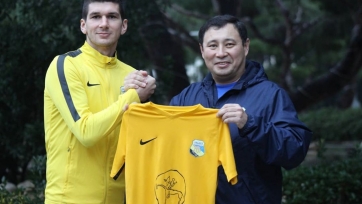 «Каспий» укрепил состав тремя новыми игроками