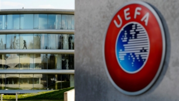 УЕФА перенес все матчи еврокубков следующей недели