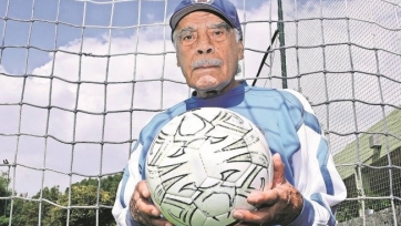 Легендарный мексиканский тренер умер в возрасте 103 лет