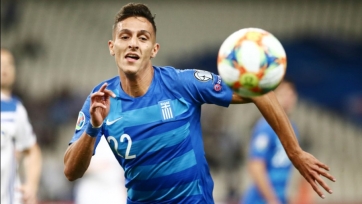 «Аталанта» и «Бешикташ» претендуют на защитника сборной Греции