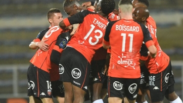 «Лорьян» вырвал победу у «Дижона» в отложенном матче Лиги 1