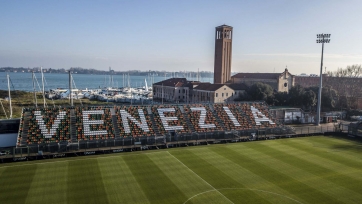 «Венеция» вышла в Серию А, вдевятером играя в финале плей-офф