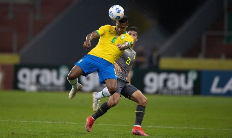 Бразилия – Эквадор – 2:0. Обзор матча и видео голов