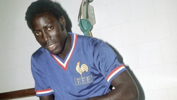 Скончался экс-игрок сборной Франции после 39 лет пребывания в коме