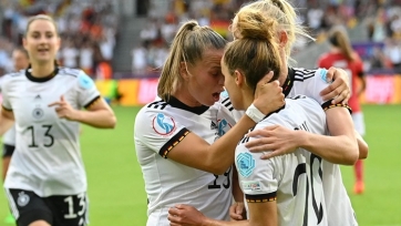 Женский Евро-2022. Германия убедительно разобралась с Данией
