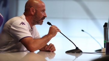 Тренер «Фиорентины» высказался о возвращении команды в Лигу конференций